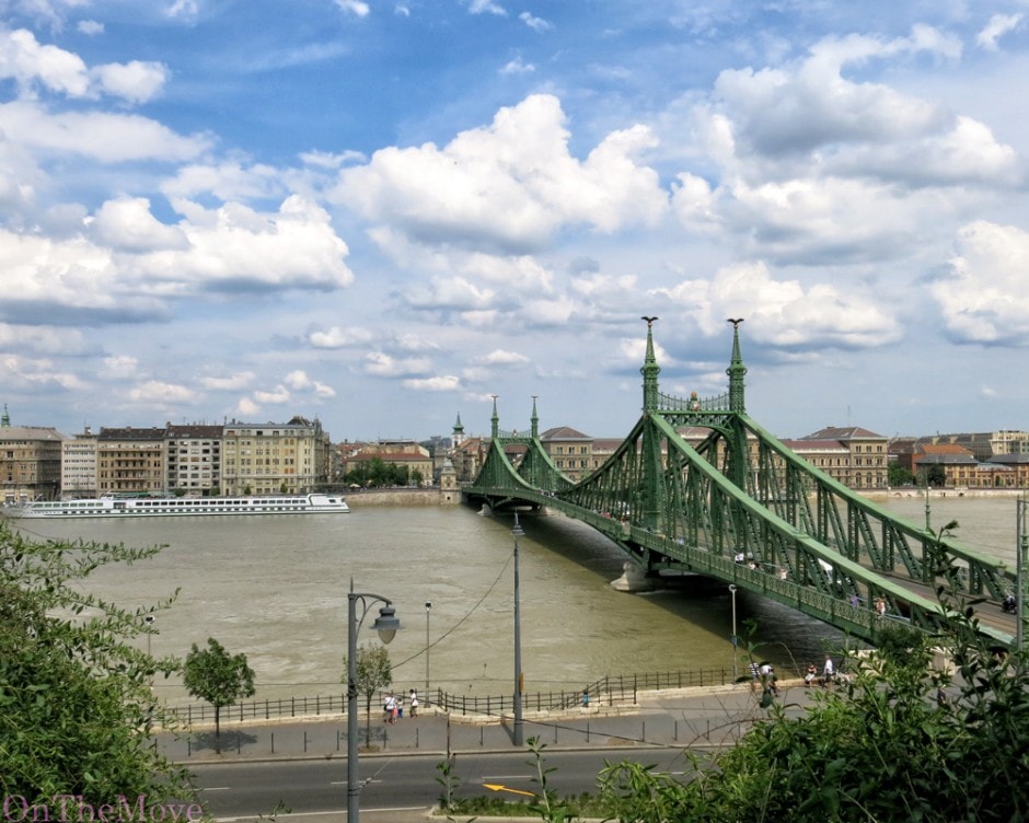 hungary_budapest-bridge